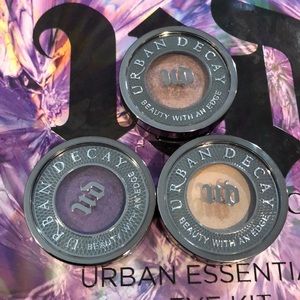Urban Decay eyeshadow set - urban essentials kit